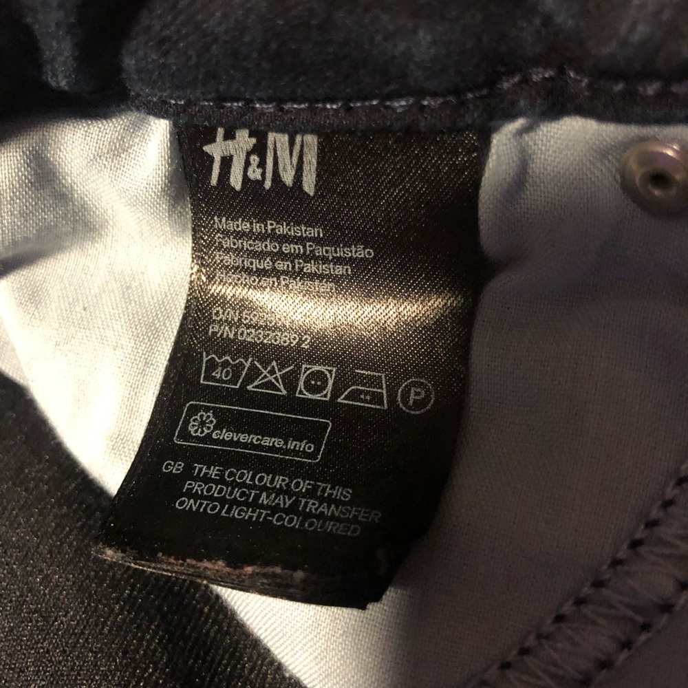 H&M Jeans! 👖 👖 - Picture 3 of 6